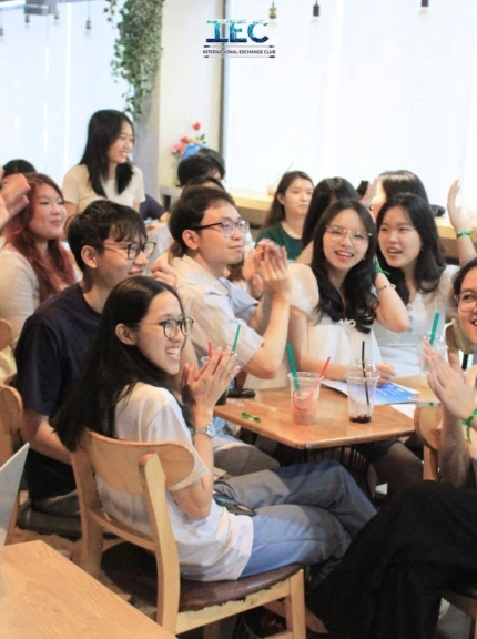 NIGHT COFFEE AND CHILL