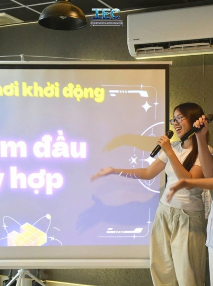 NIGHT COFFEE AND CHILL