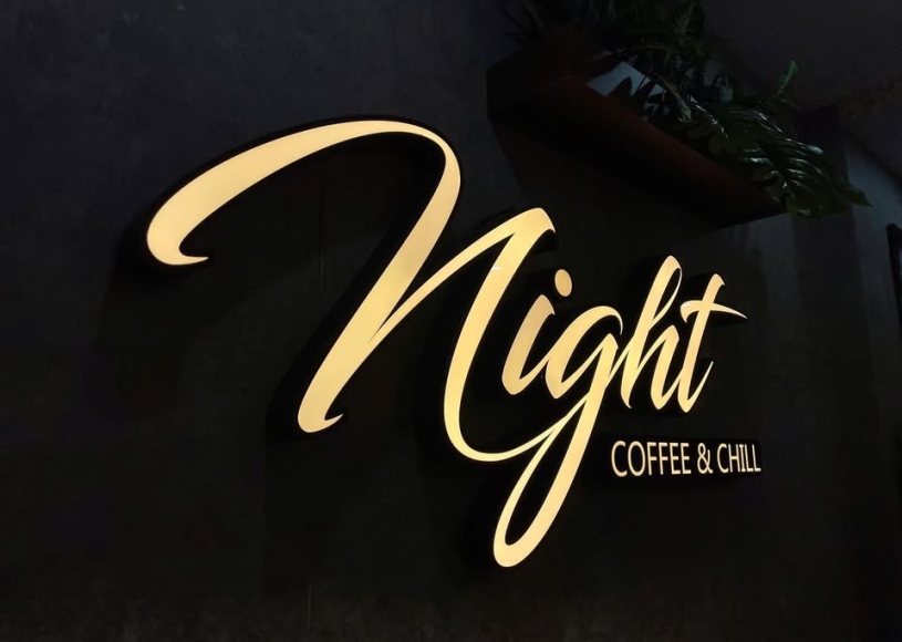 NIGHT COFFEE AND CHILL